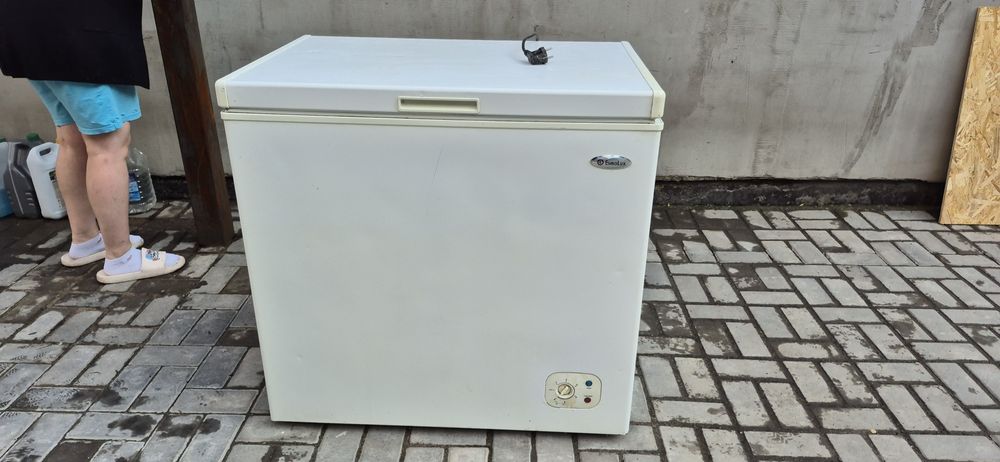 продам морозилку