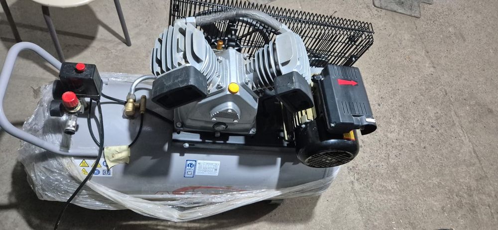 AIRCAST компрессор