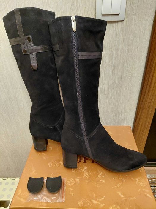 Женские зимние сапоги 37 размер Корея