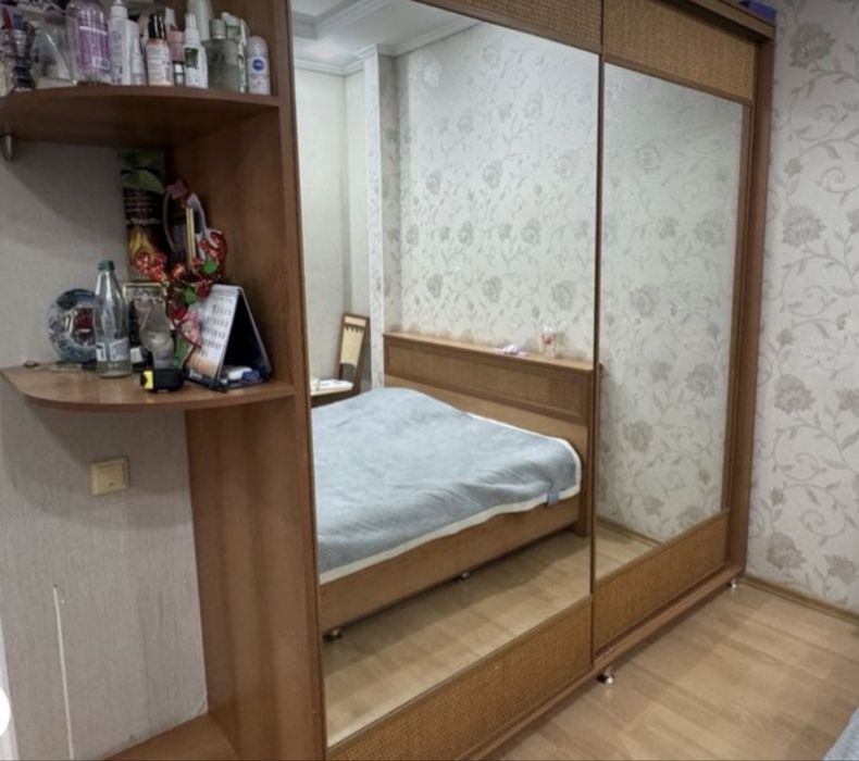 Продам шкаф срочно