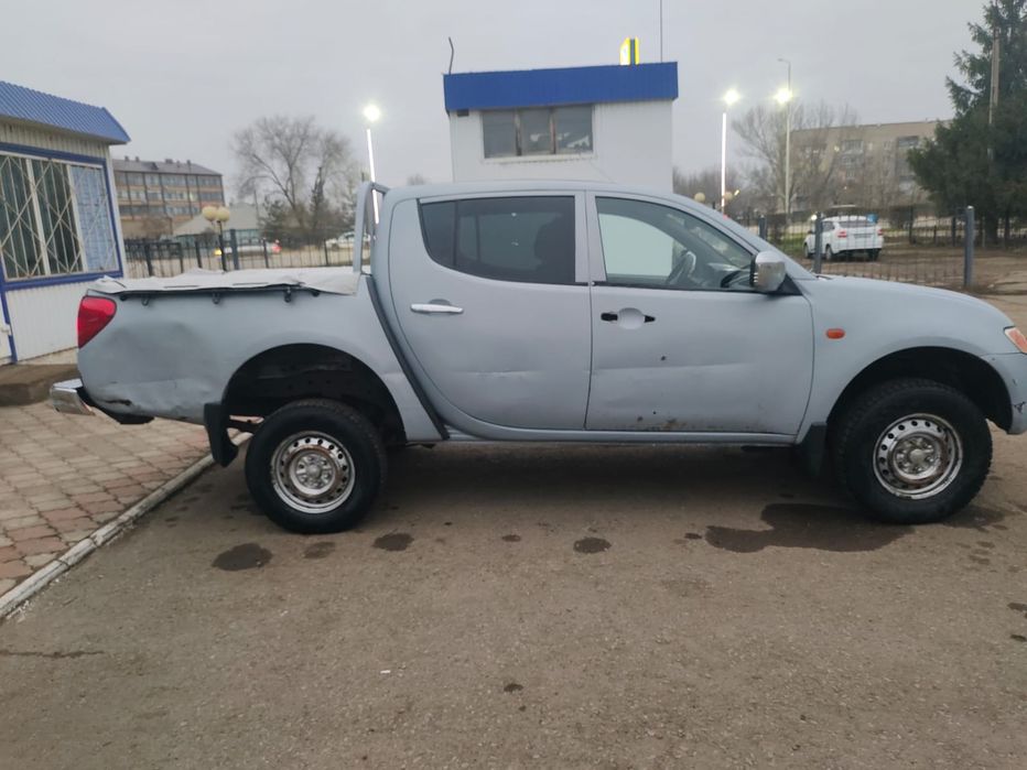 Mitsubishi L200 3.5 млн