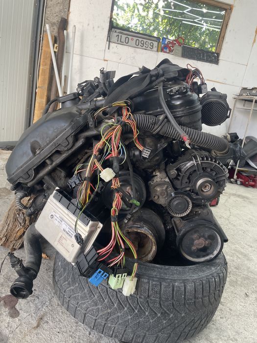Двигател от e46 M52B20