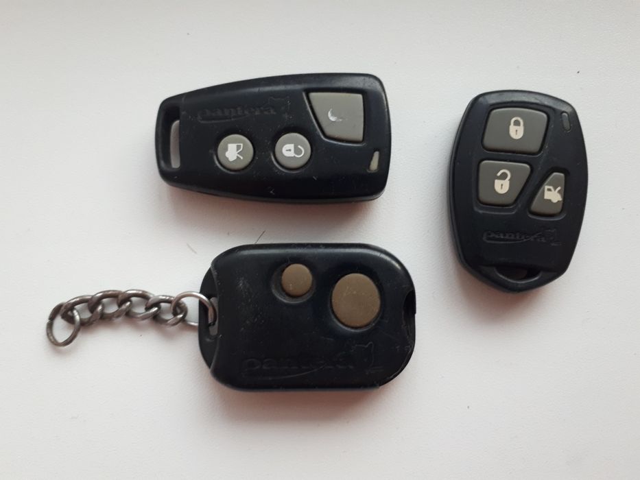Брелки на автосигнализацию.