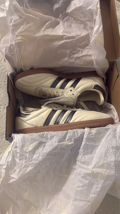 Продаю кроссовки Adidas Samba