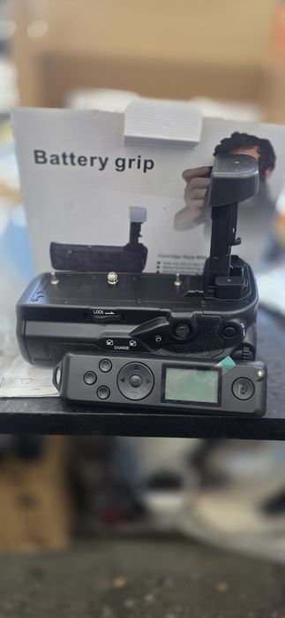 Батериен грип Canon R6/R5 Mark I, II