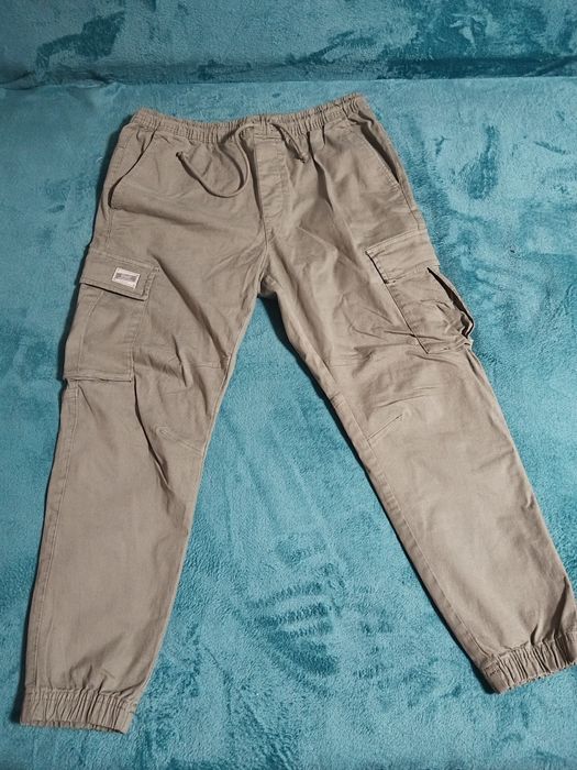 Pantaloni cargo barbati Zara 44 L