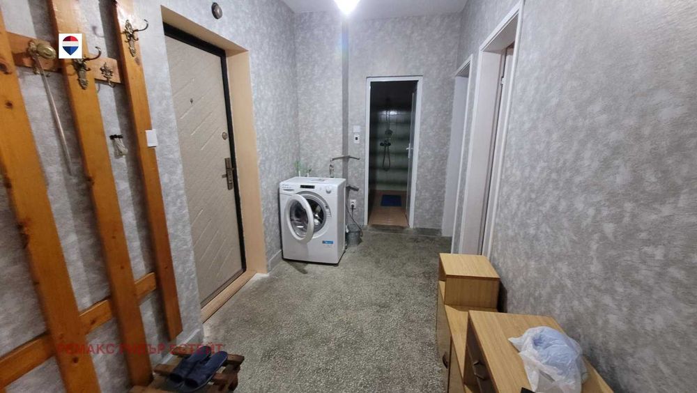 Дава се под наем Двустаен апартамент в Русе, Център - 65 кв.м за 359.04 € - Снимка #4