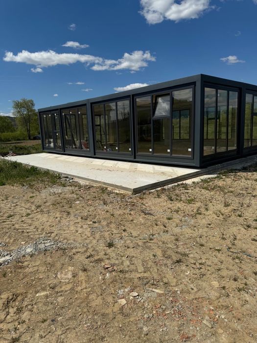 Container modular 10x11