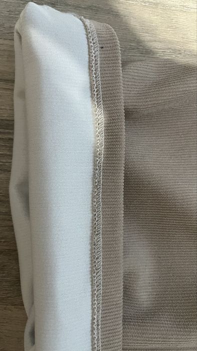 Продам брюки новые р 44
