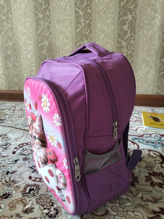 Сумка на школе для девочка