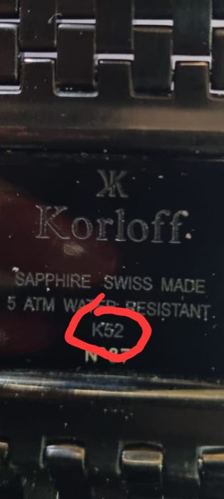 Продаются наручные часы