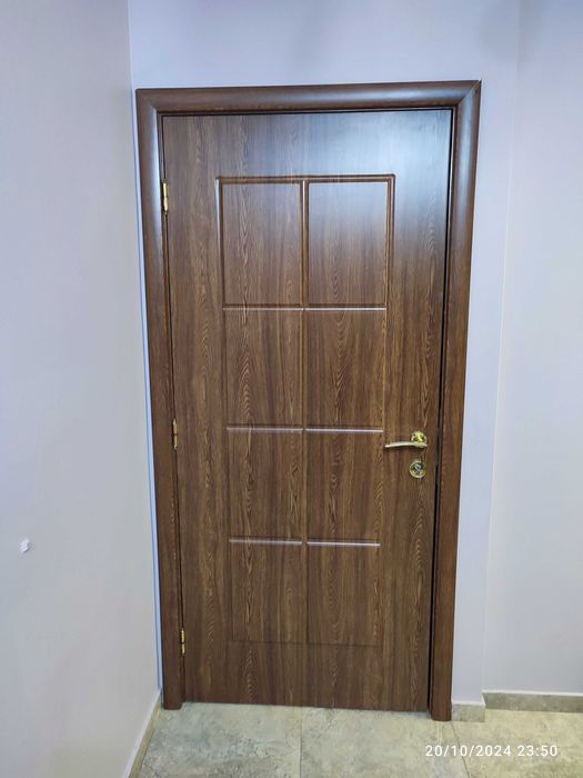 Врати интериорни