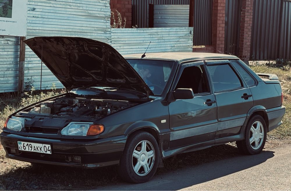 Ваз 2115 1.6 бензин 2002г