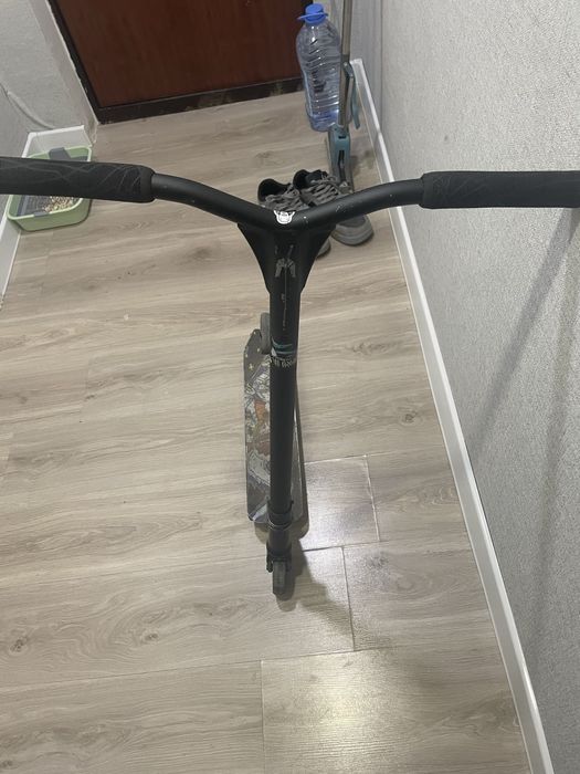 Самокат трюкавой