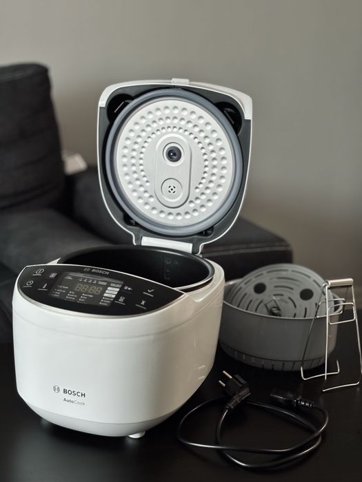 Мултикукър Bosch AutoCook (MUC11W12)