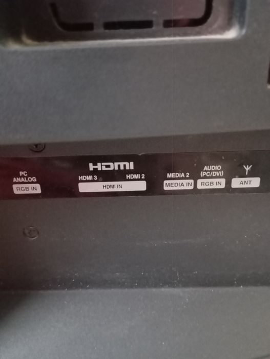 Продам телевизор HiTACHi