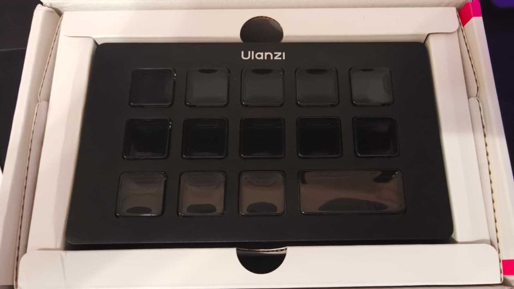 Ulanzdi D200 Controler inteligent 13 taste personalizabile