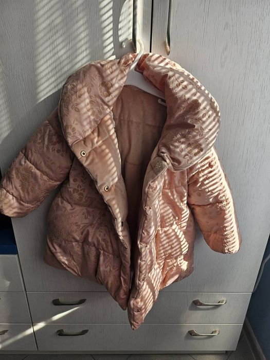 Зимно яке пепел от рози