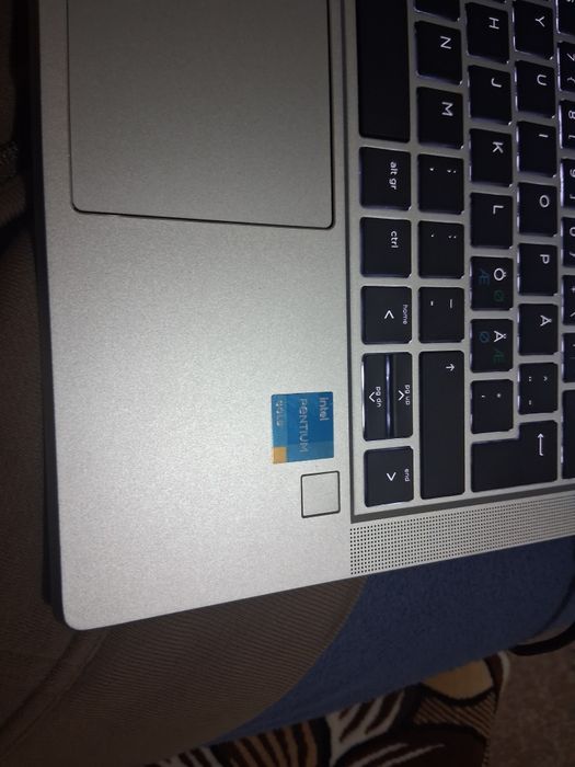 Laptop HP 430 G8 probook . 20 GB RAM