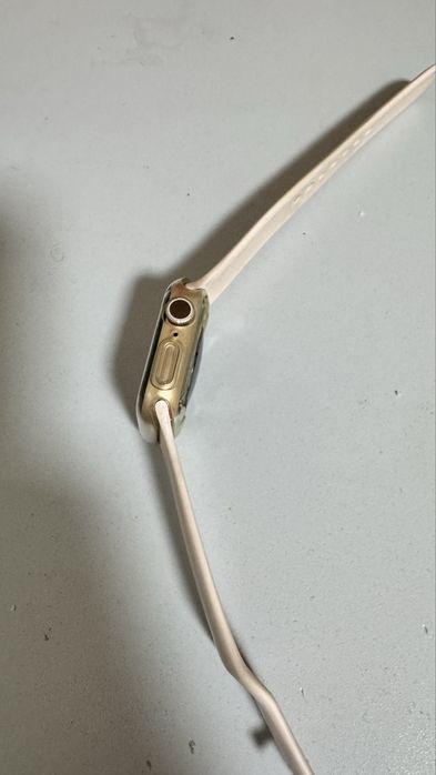 Продам смарт часы apple watch 6 40mm