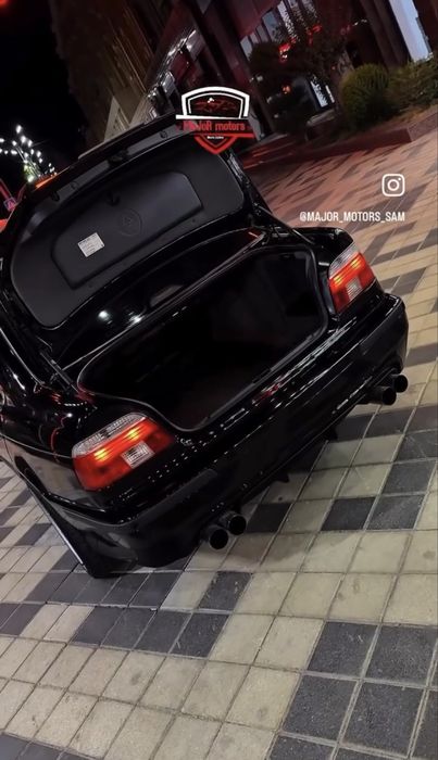 BMW 528   E39 sotiladi