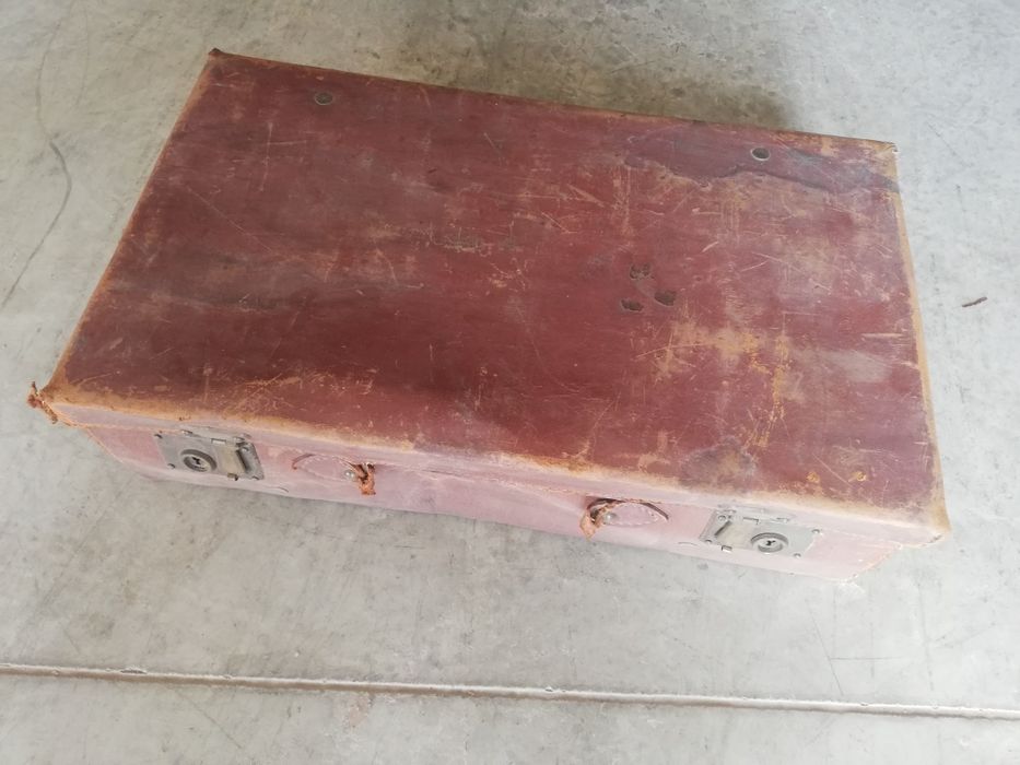 Стари ретро куфари