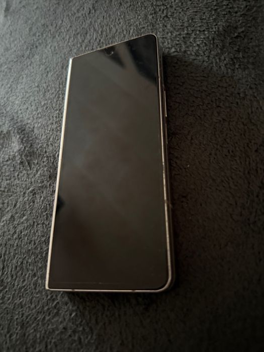 Samsung Galaxy Z Fold4