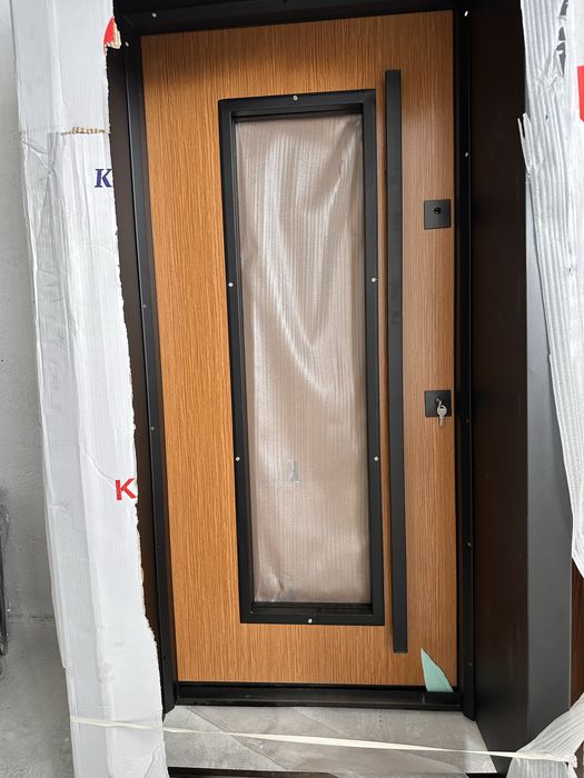 Външна входна врата!