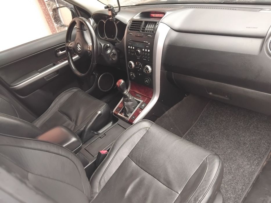 Suzuki grand Vitara  an de fabricație 12 11 2008