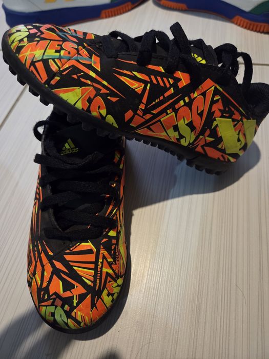 Adidași Adidas masura 28