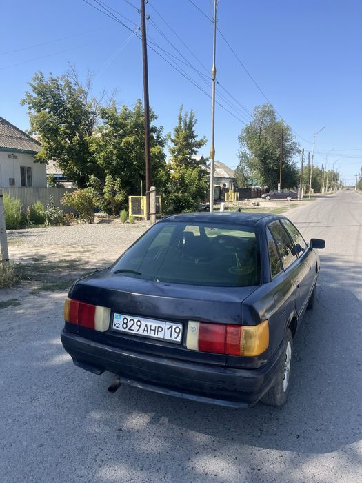 Продам ауди на ходу срочна
