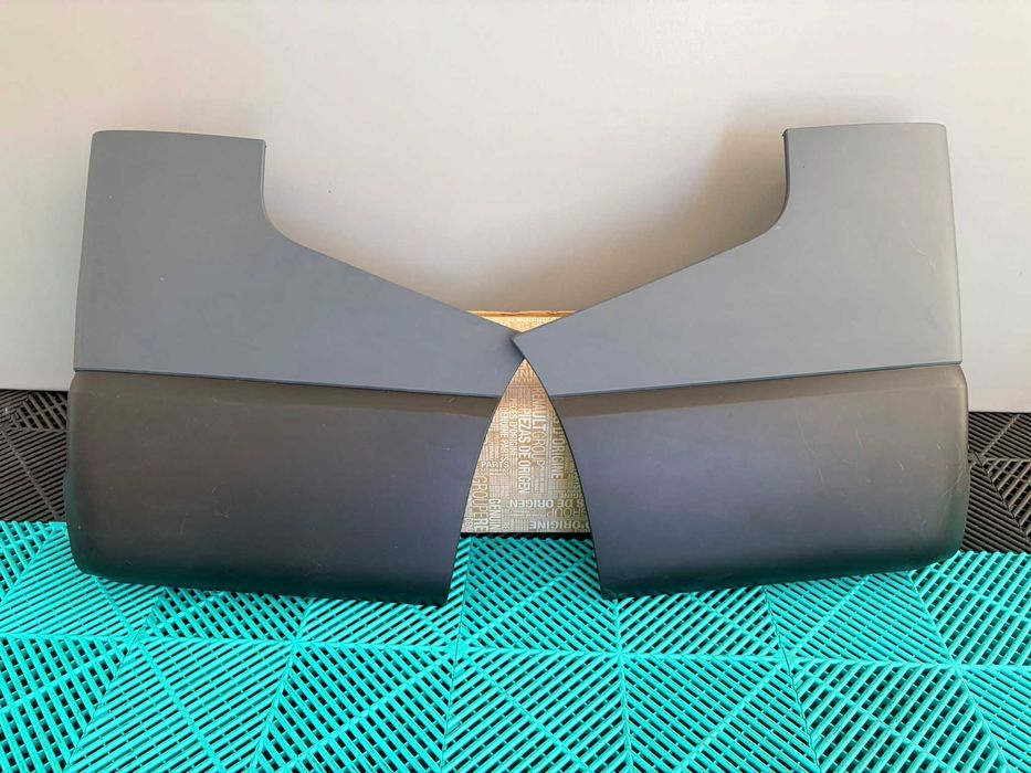 Set flaps colt bara spate stanga dreapta Renault Trafic 3 2015-2021 nou original Renault