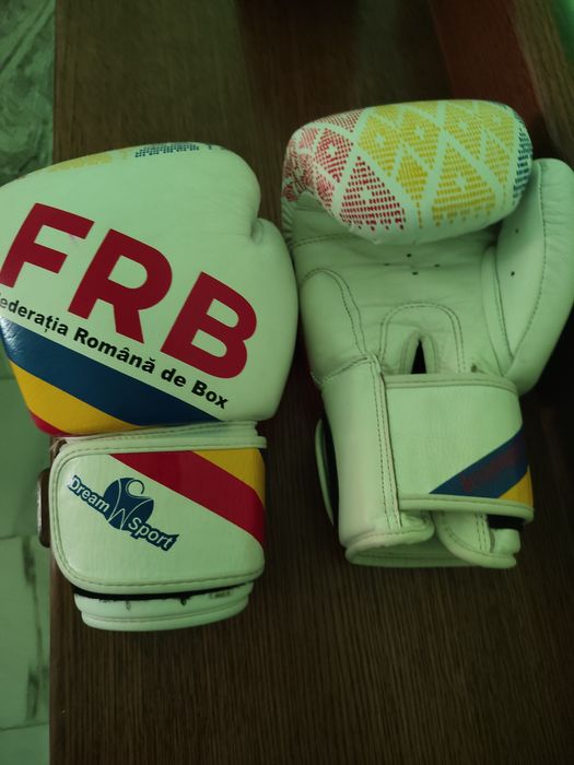 Mănuși box frb profesionale