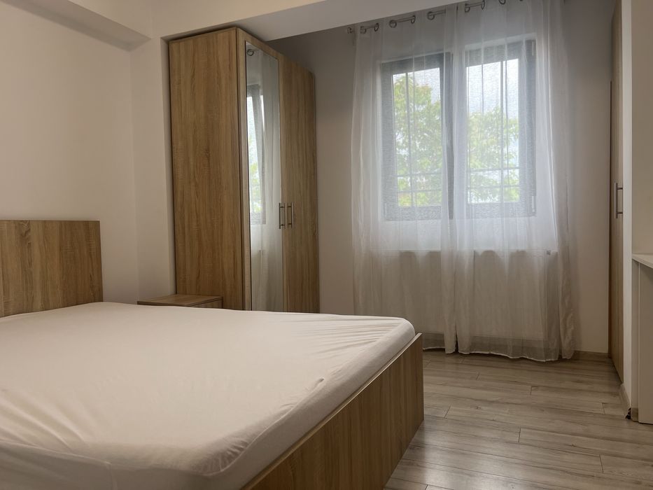 Piata giulesti apartament 2 camere
