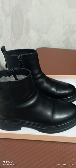 Кожаные сапоги жен