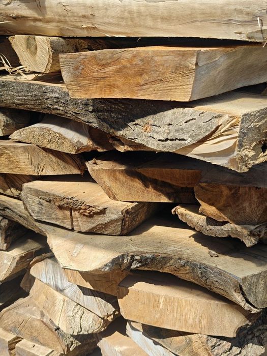 Тахта ёнгок куритилган