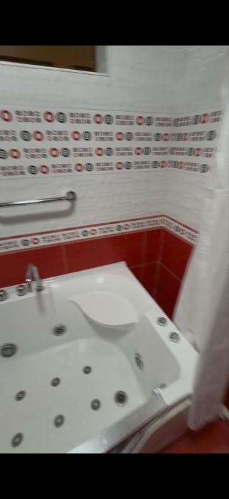 Продается ванна джакузи,б/у в хорошем сосотояние
