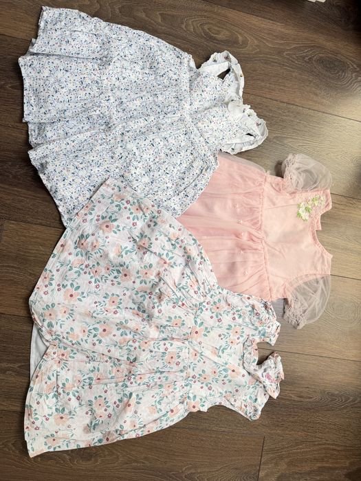 Lot rochite fetite marime 98