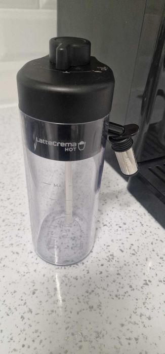 De’Longhi Eletta Explore – Mașină de cafea automată Perfetto.