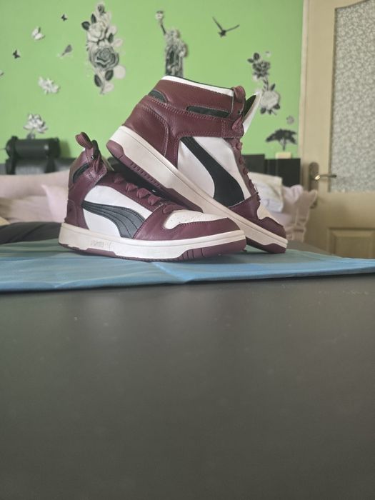 Мъжки кецове/маратонки Puma  размер 40.5 стелка 26см

30 лв.