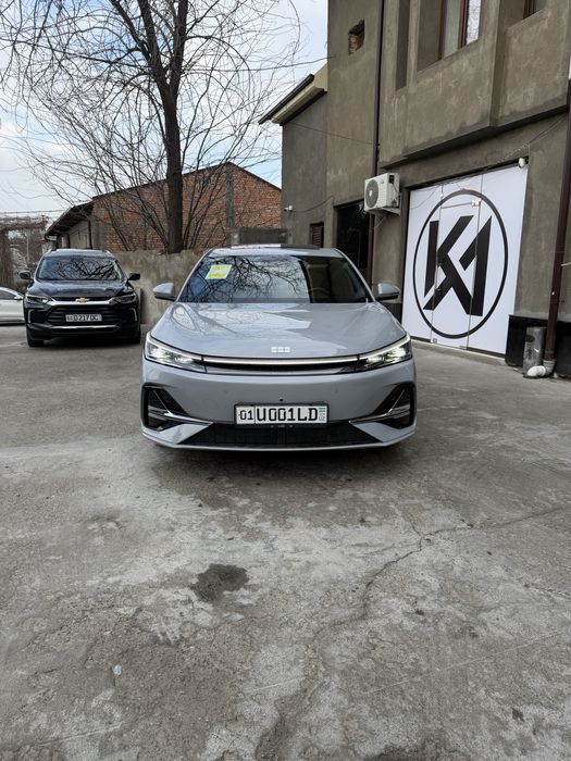 Geely galaxy A7 2025 yil 3000 km yurgan