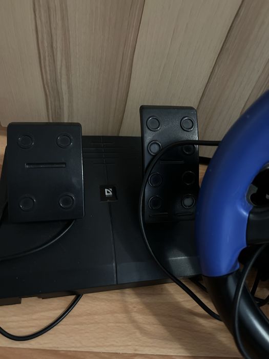Продам игровой руль