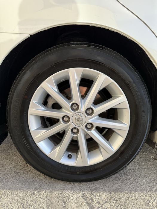 Camry 50 R16 Yokohama 2022ж
