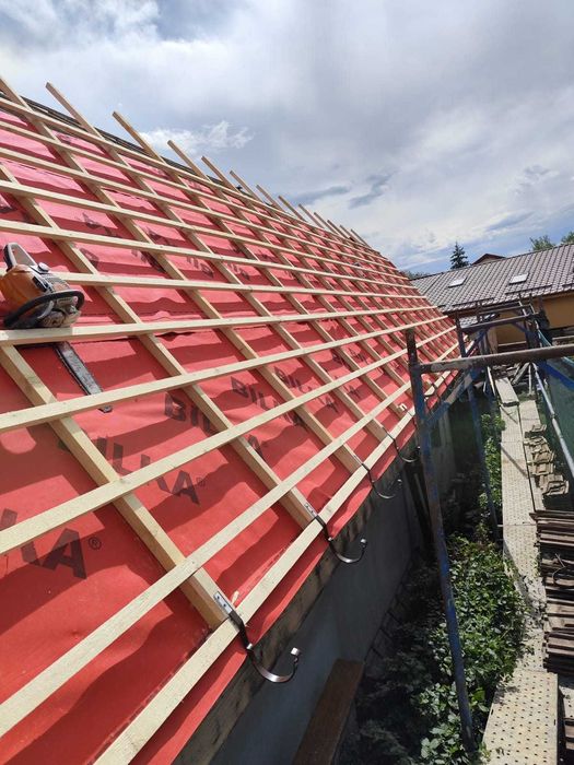 Execut lucrari constructii - acoperisuri, renovari, garduri, interior