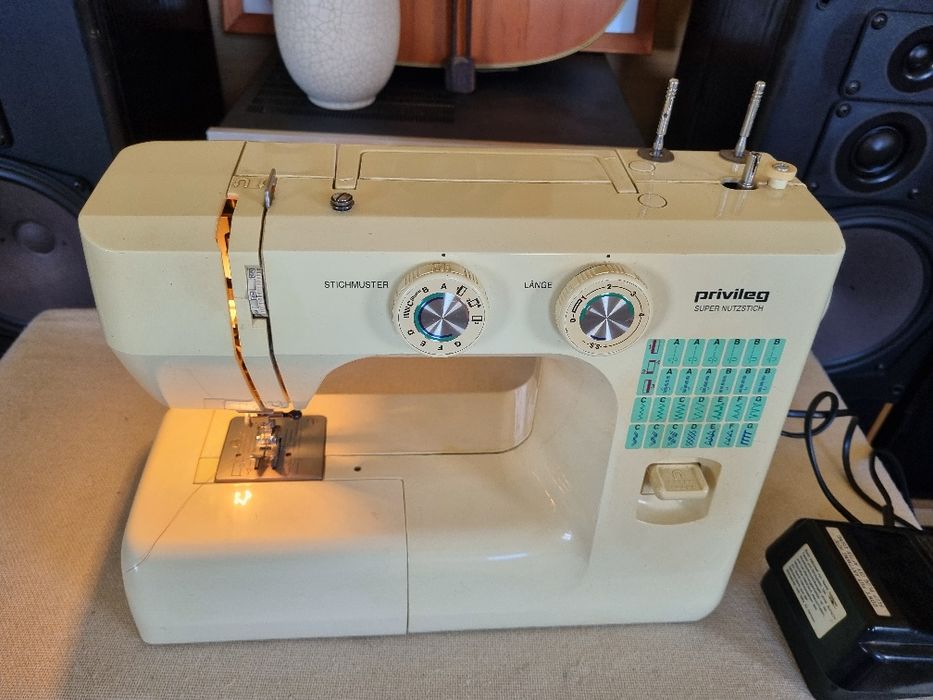 Masina de cusut Privileg. Perfecta stare.