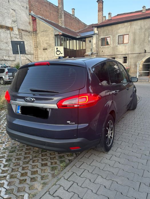 Ford S Max 2.0 TDCI automat, facelift 2012, cutie schimbată, sau Schimb cu masina mica