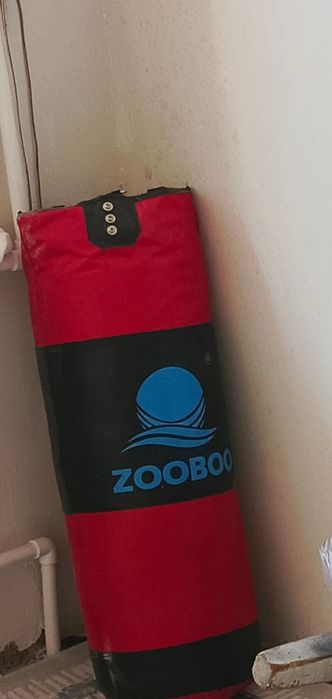 Боксёрская груша с креплением