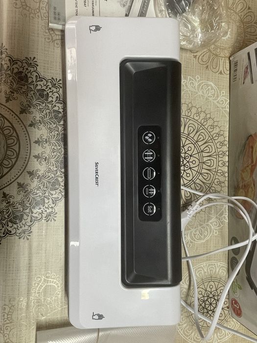 Вакуумираща машинка Silver Crest