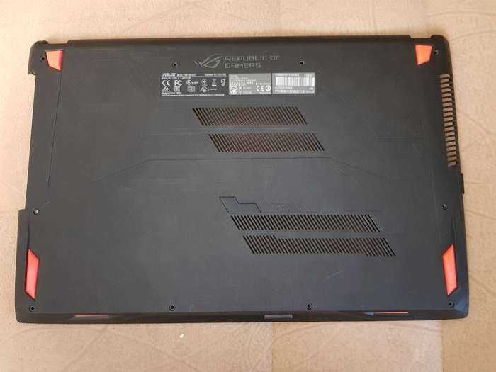 Dezmembrez Laptop ASUS ROG Strix GL753