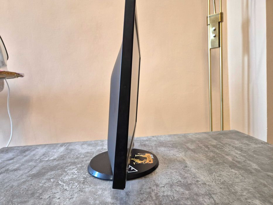 Монитор Philips 223V5L 21.5″